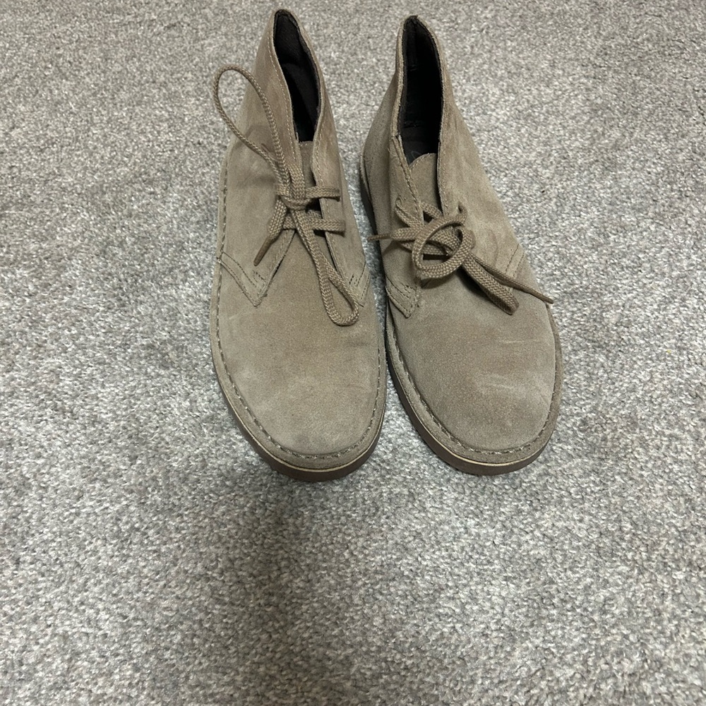Women’s Clark shoes